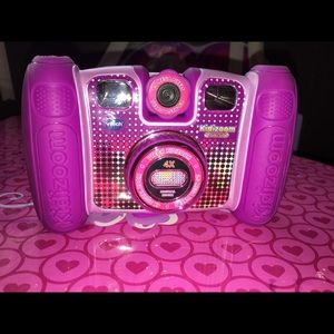 Vtech kidizoom camera.